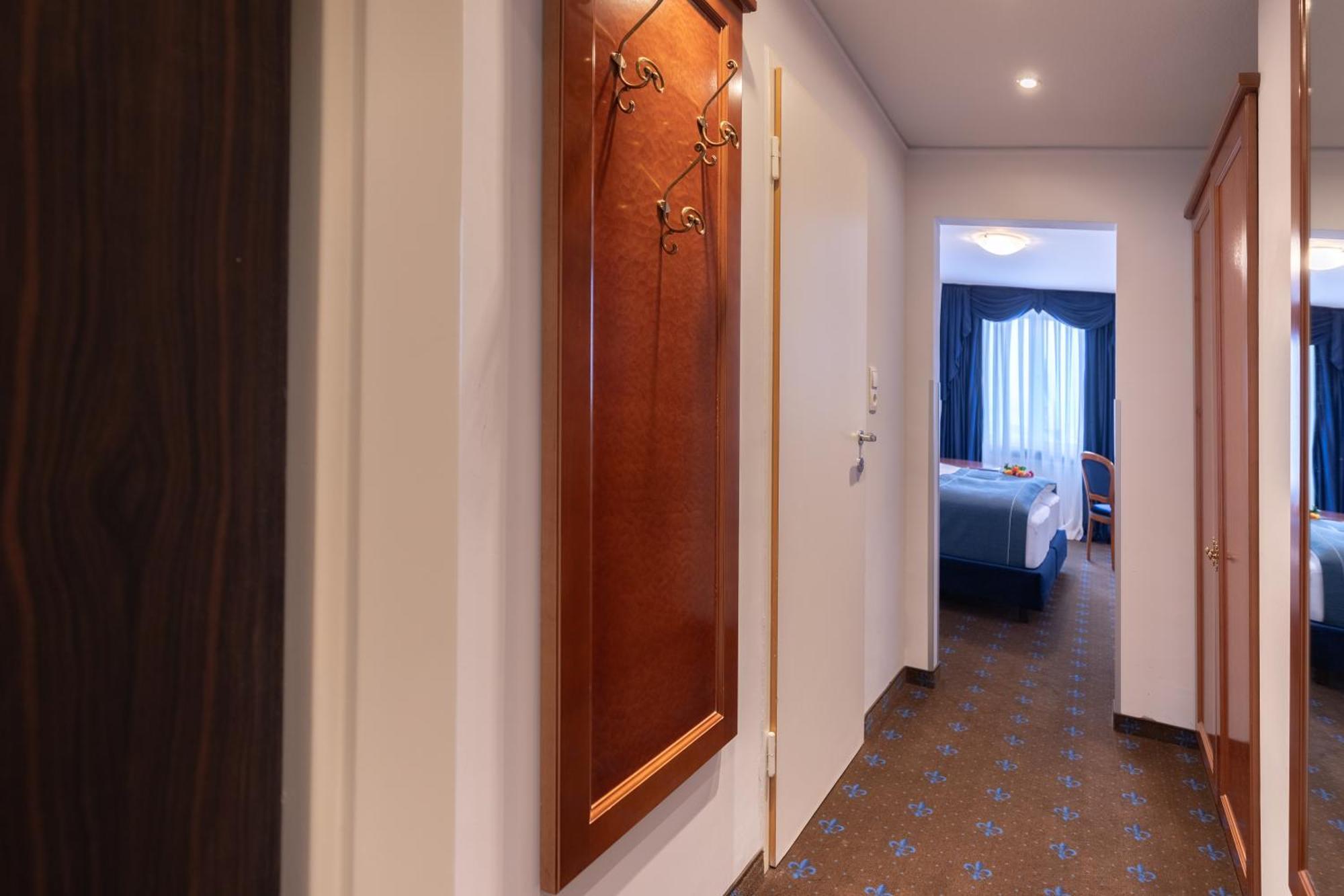 Select Hotel Prinz Eugen Wien Dış mekan fotoğraf